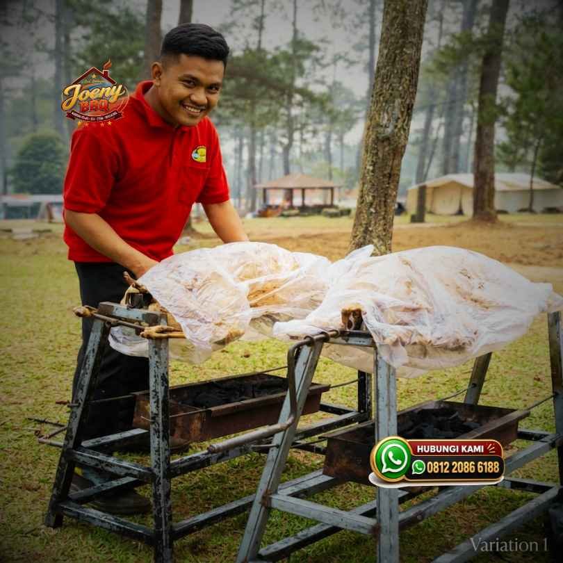 Kambing Guling Kebon Pinus Cikole